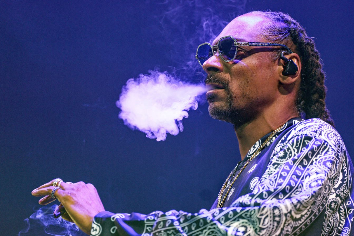 did snoop quit smoking weed